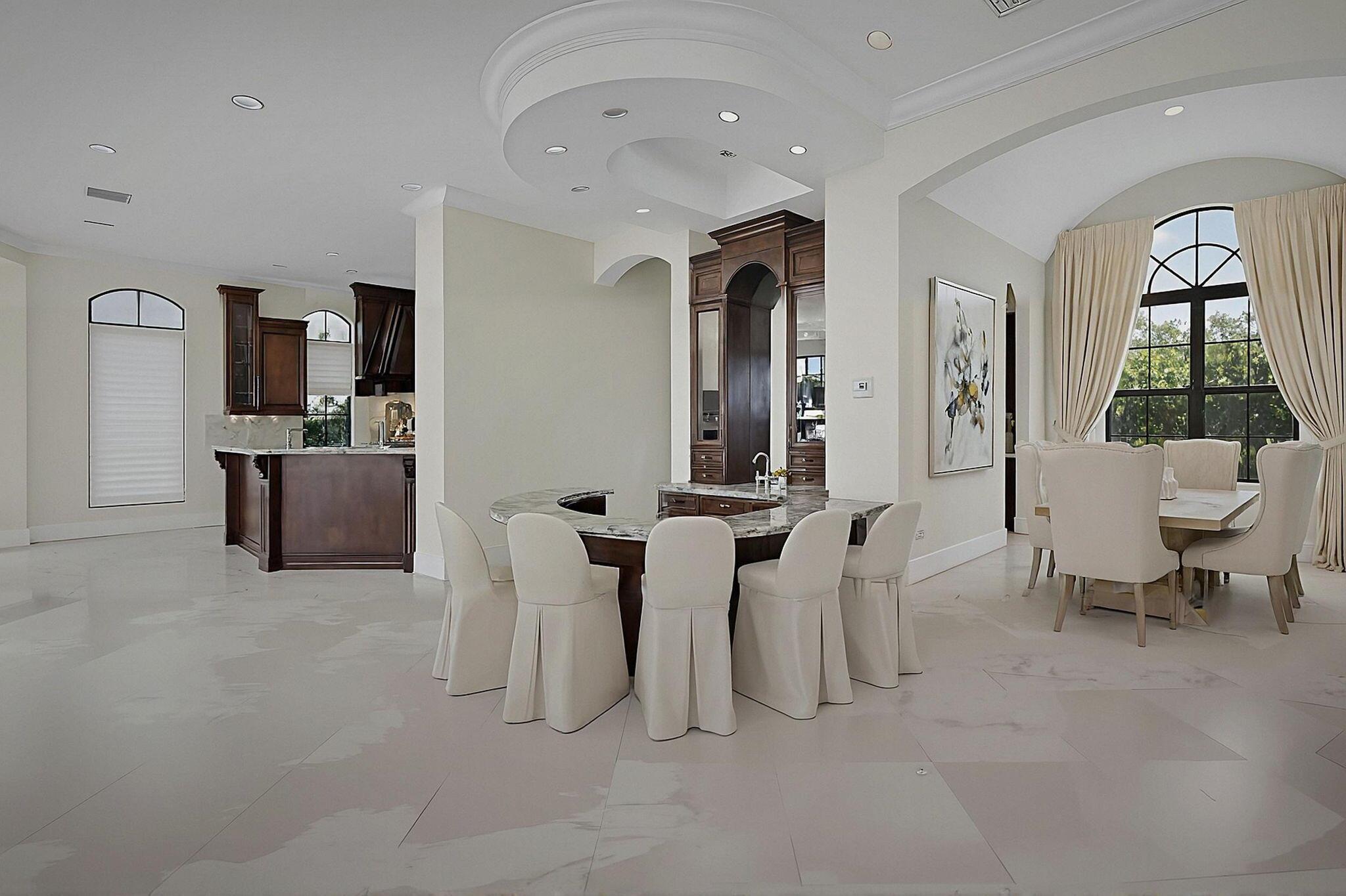 BOCA HARBOUR - Residential