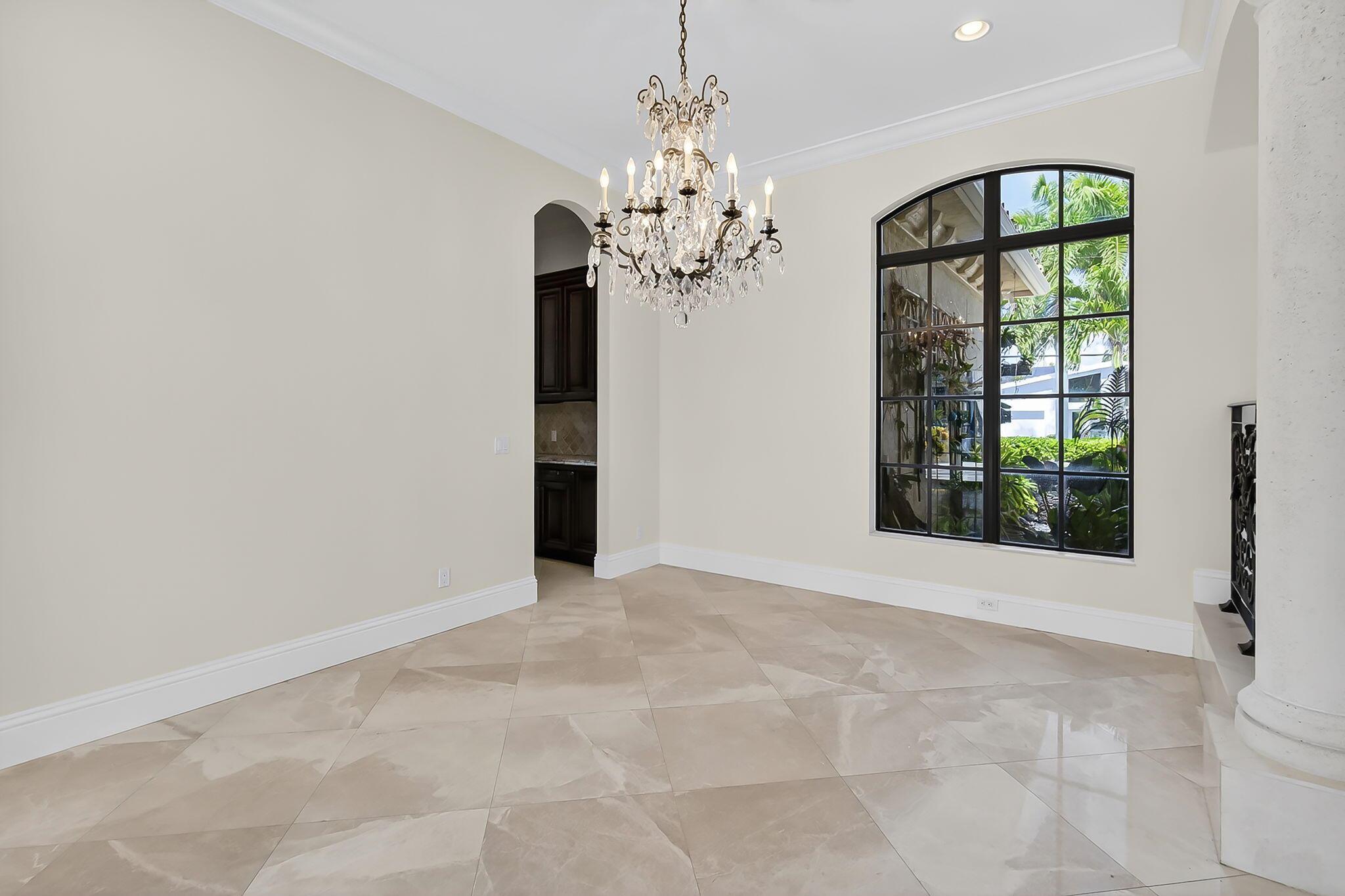 BOCA HARBOUR - Residential