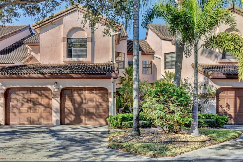 *First Floor, Canal View, Carriage Home, Capri Model , 2 Bedroom, 2 Bath, Living Area 1,377 , Total 1,754, 1 CAR garage* Eat-In Renovated Kitchen with granite Counter Tops, huge master bedroom suite with walk in closet* Sofa sleeper in Guest Room*Furnished or Unfurnished, same deal* Bright, sunny screened/glassed patio balcony overlooking Canal* Full size washer and dryer in Laundry Room* Platina is designated to let you make the most of the glamorous, prestigious area*Here is care-free , resort-style living at it's Very Best* From the moment you pass through our imposing entrance way, complete with walls, fountains and manned gatehouse, you will know you've Entered a very private , Very Special World*Everywhere you look there are towering palms and tropical shrubbery and colored flowers*