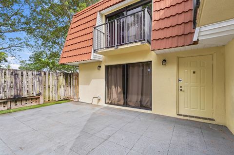 Tiny photo for 9972 NW 6th Court, Plantation, FL 33324 (MLS # B26021030)