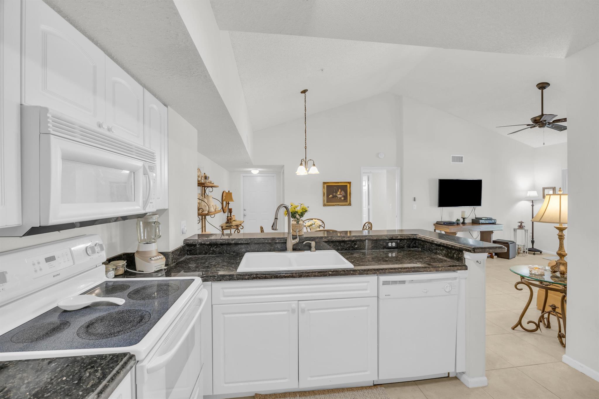 LIGHTHOUSE COVE AT TEQUES - Residential