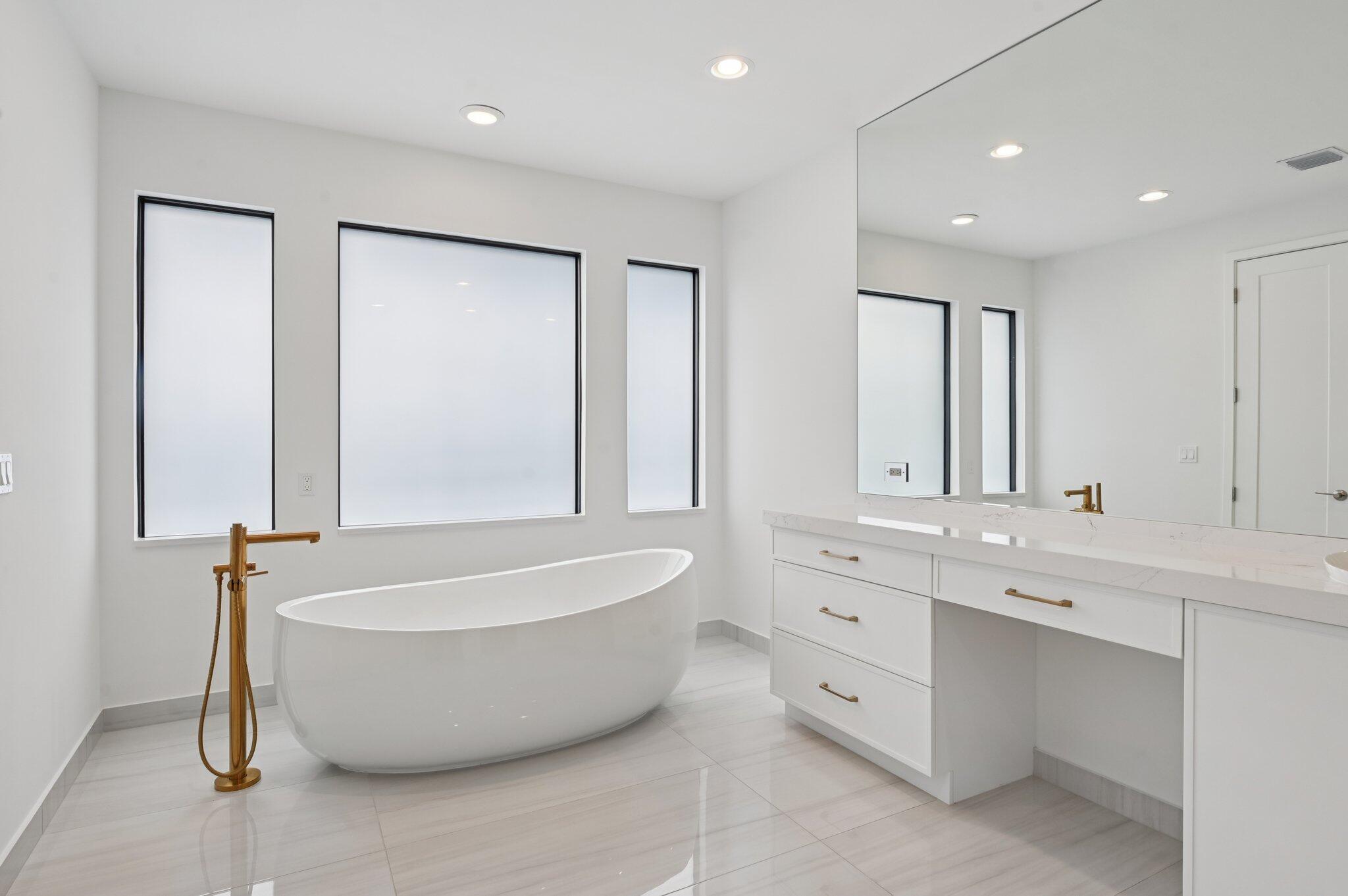 Lotus Palm - Residential Lease