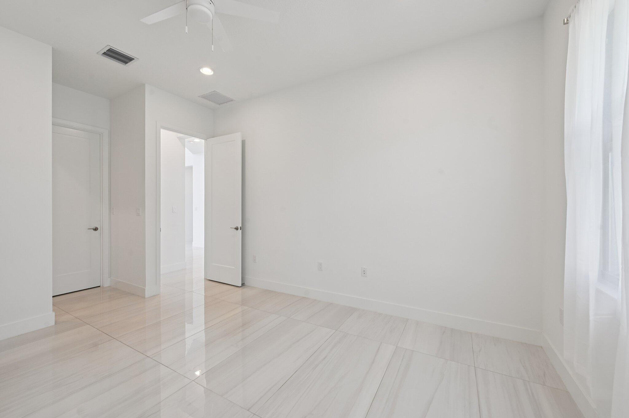 Lotus Palm - Residential Lease