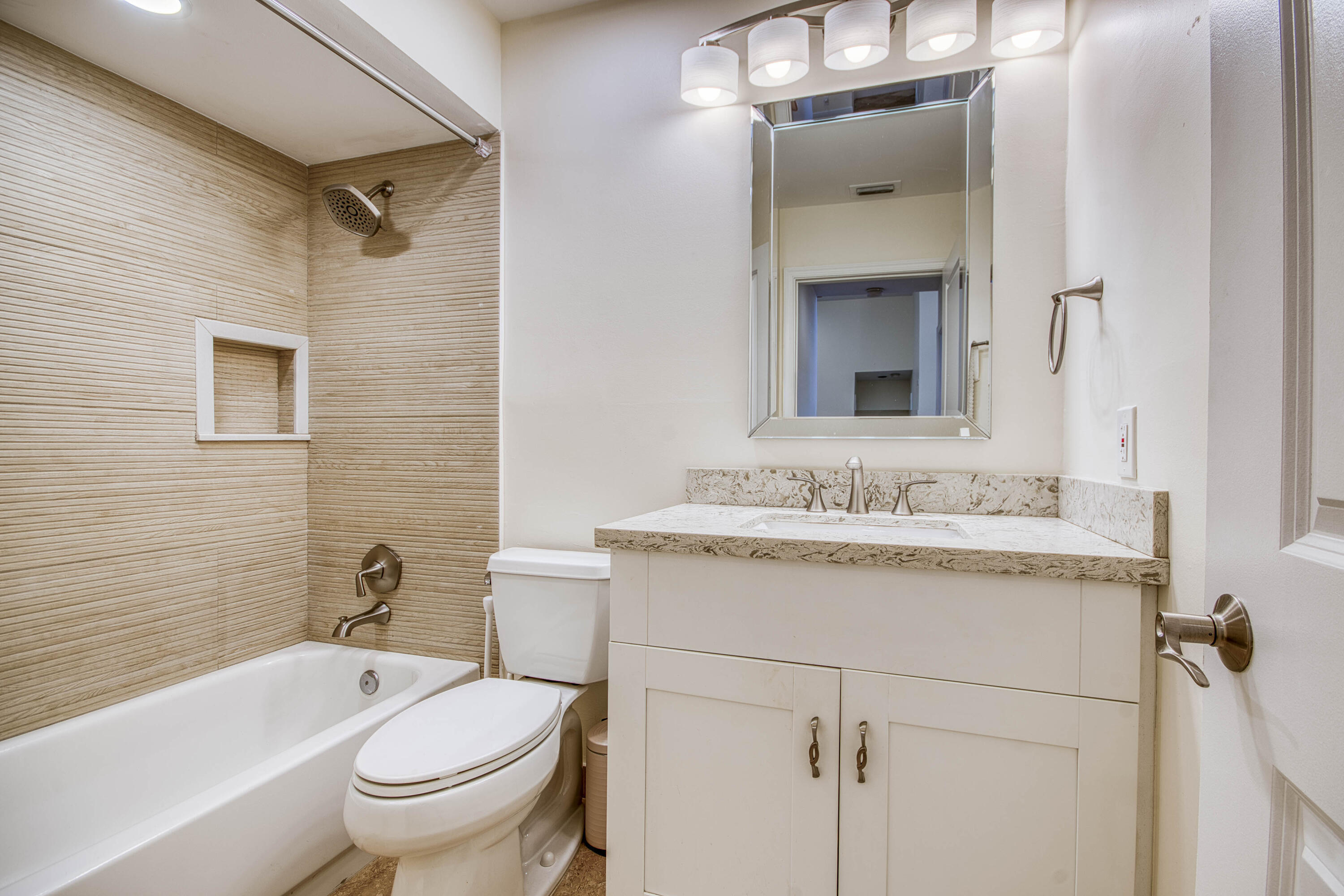 Eagleton at PGA National - Residential Lease