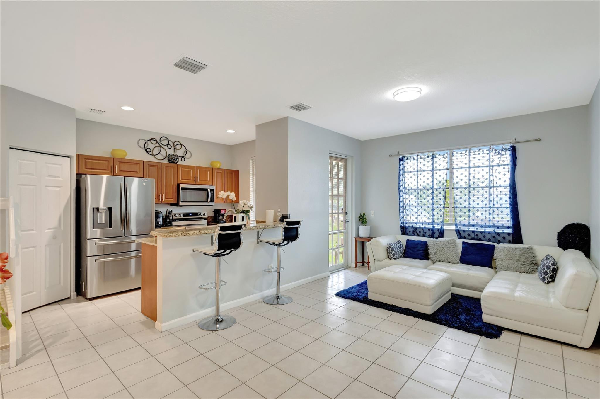 MARCH HARBOUR - Residential