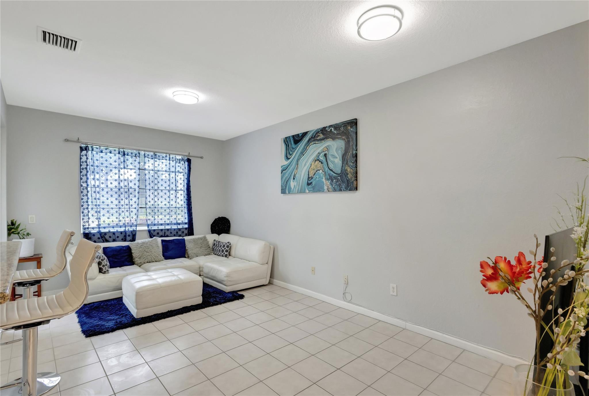 MARCH HARBOUR - Residential