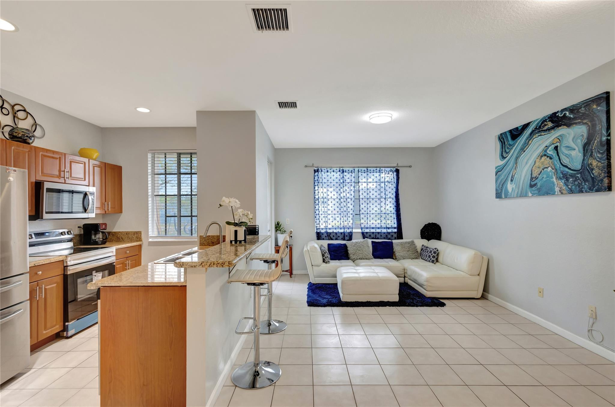 MARCH HARBOUR - Residential