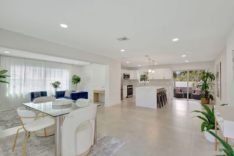 608 SE 2nd Avenue Delray Beach FL 33483