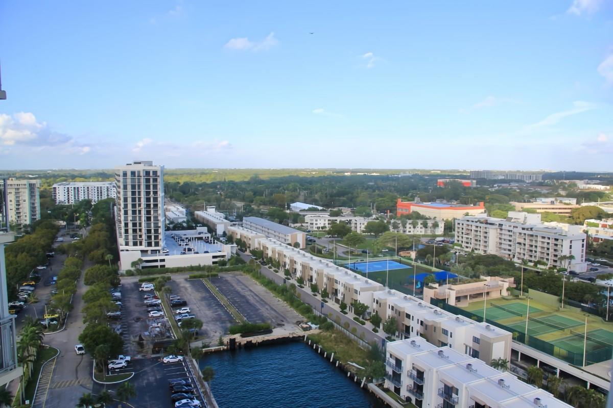 Jockey Club - Residential