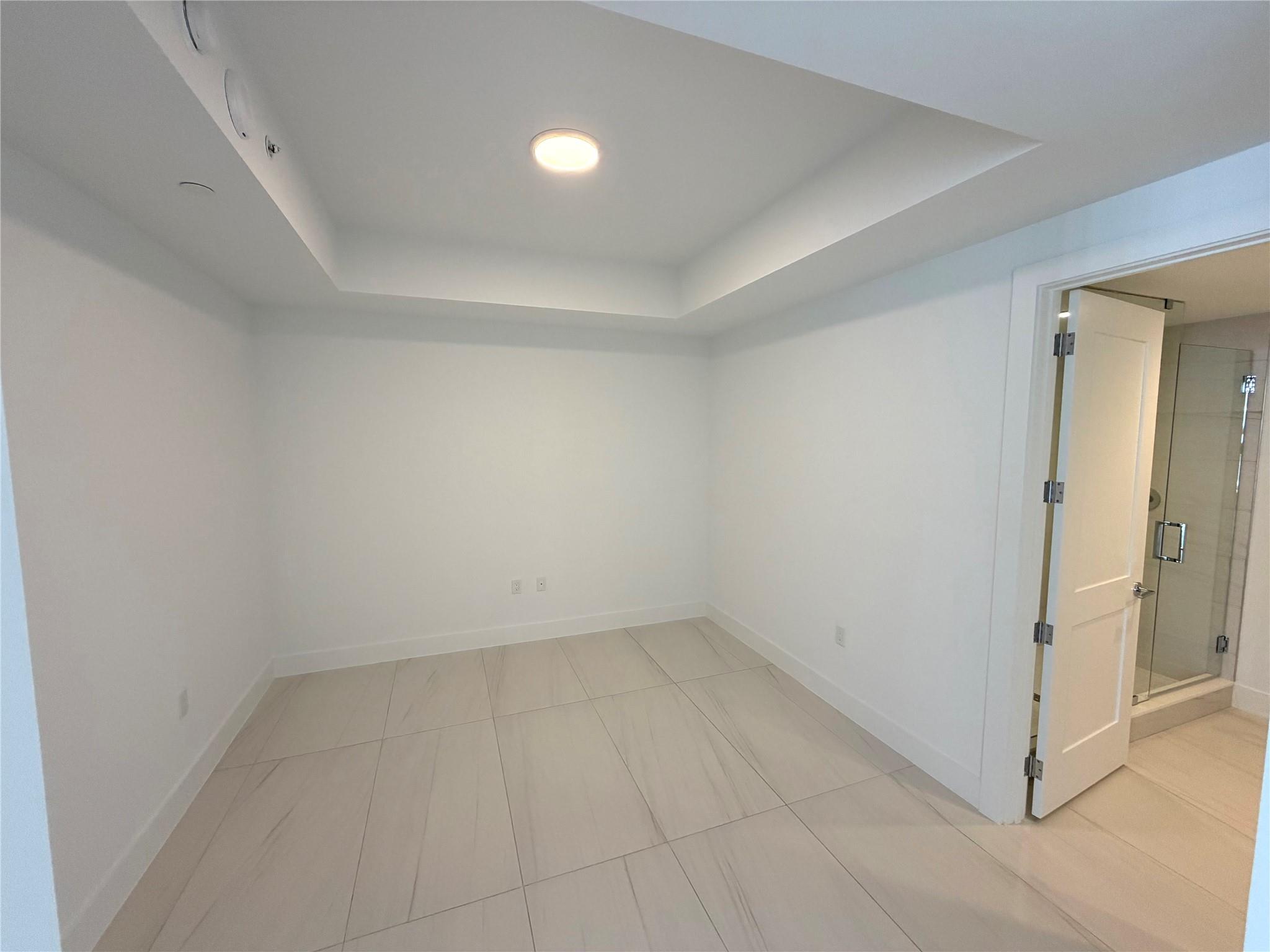 SELENE OCEANFRONT RESIDEN - Residential