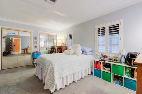 Tiny photo for 226 NE 13th Avenue, Pompano Beach, FL 33060 (MLS # B26071922)