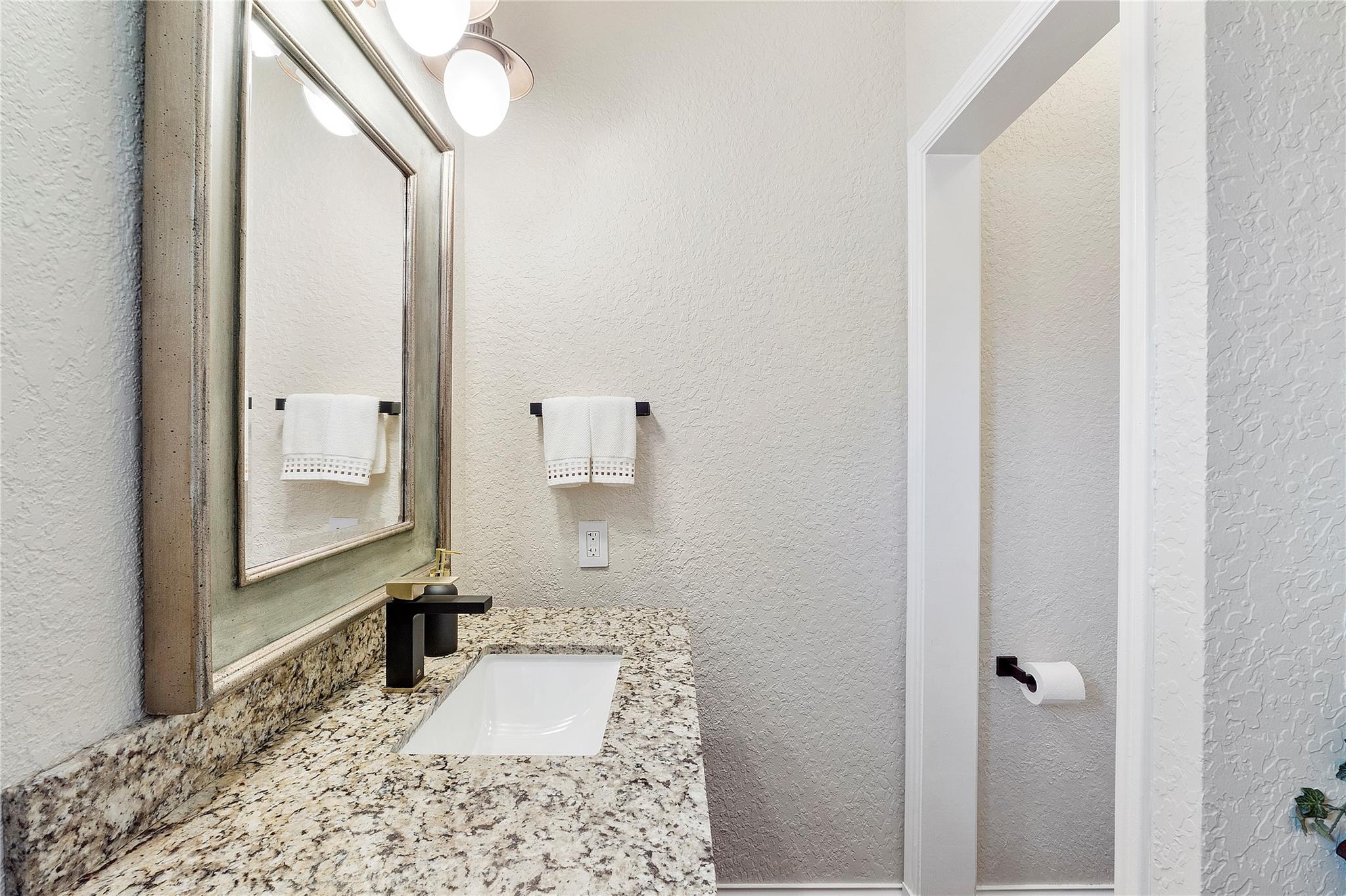 Little Harbor On The Hill - Residential