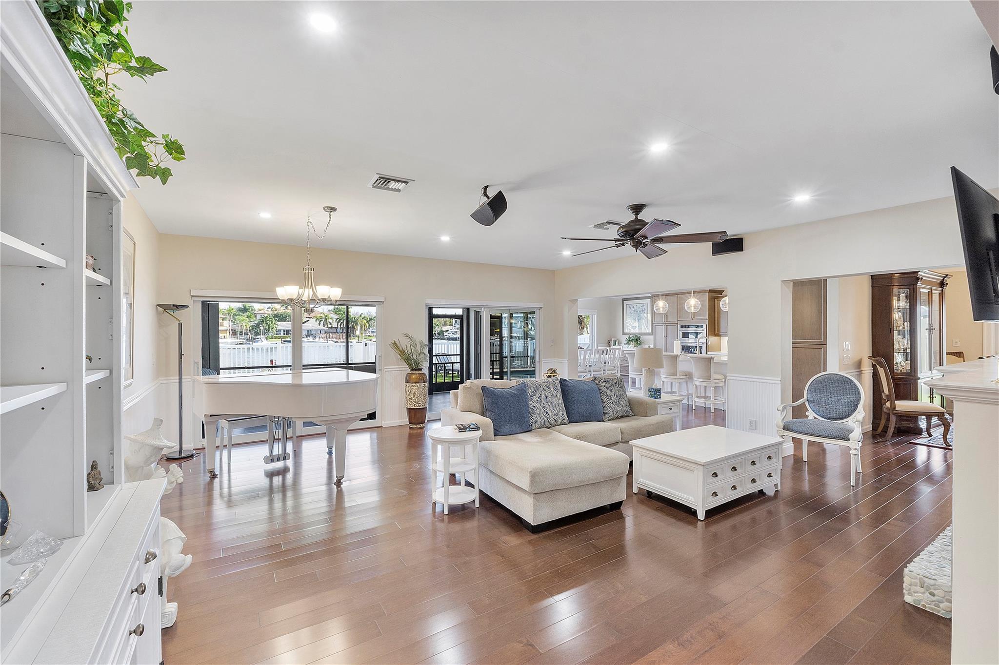 Little Harbor On The Hill - Residential