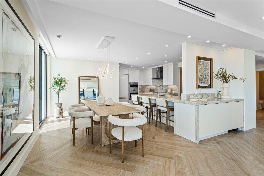 TOWER VALLANDRY IBIS ISLE - Residential