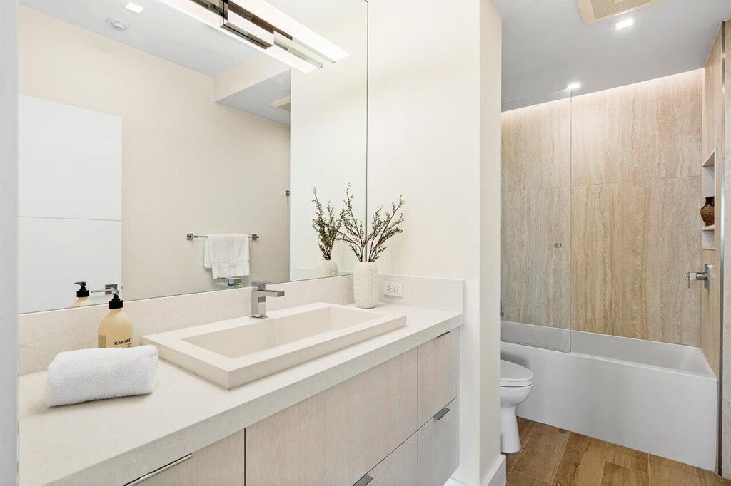 TOWER VALLANDRY IBIS ISLE - Residential