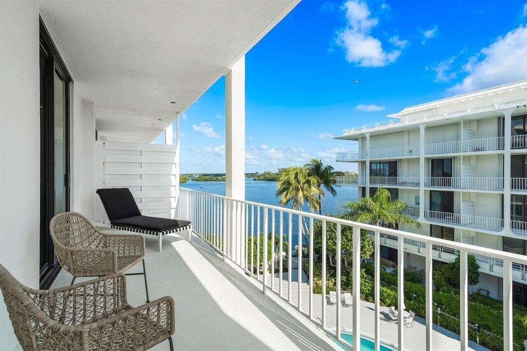 TOWER VALLANDRY IBIS ISLE - Residential