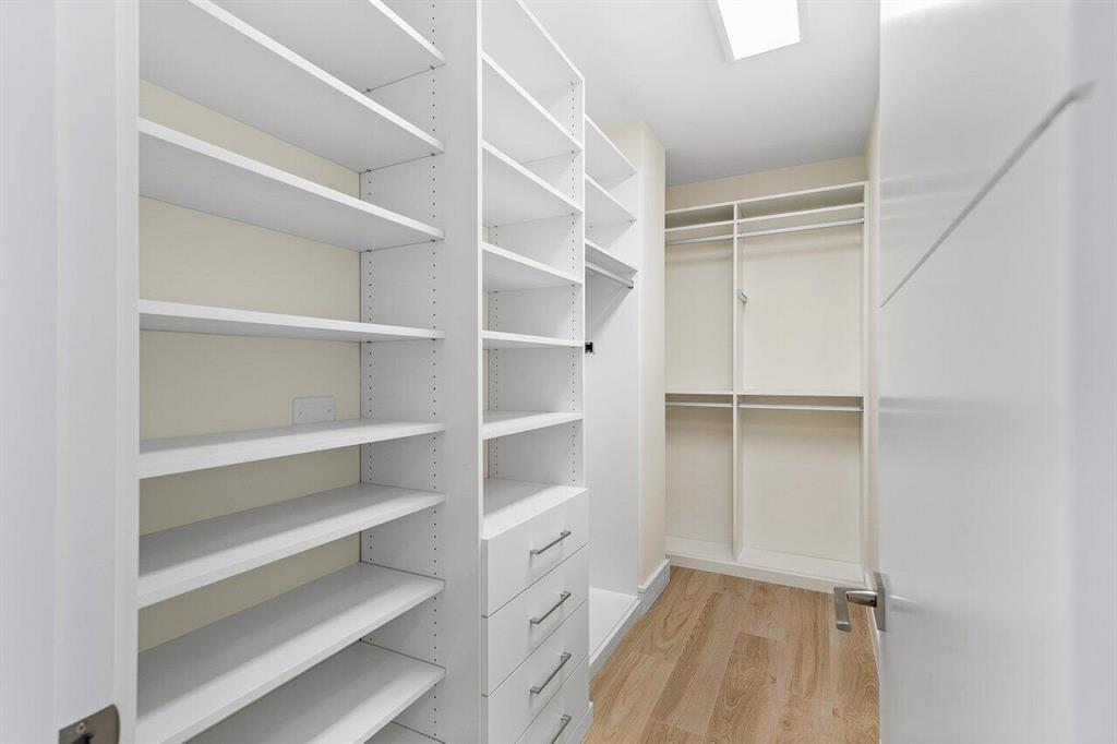 TOWER VALLANDRY IBIS ISLE - Residential