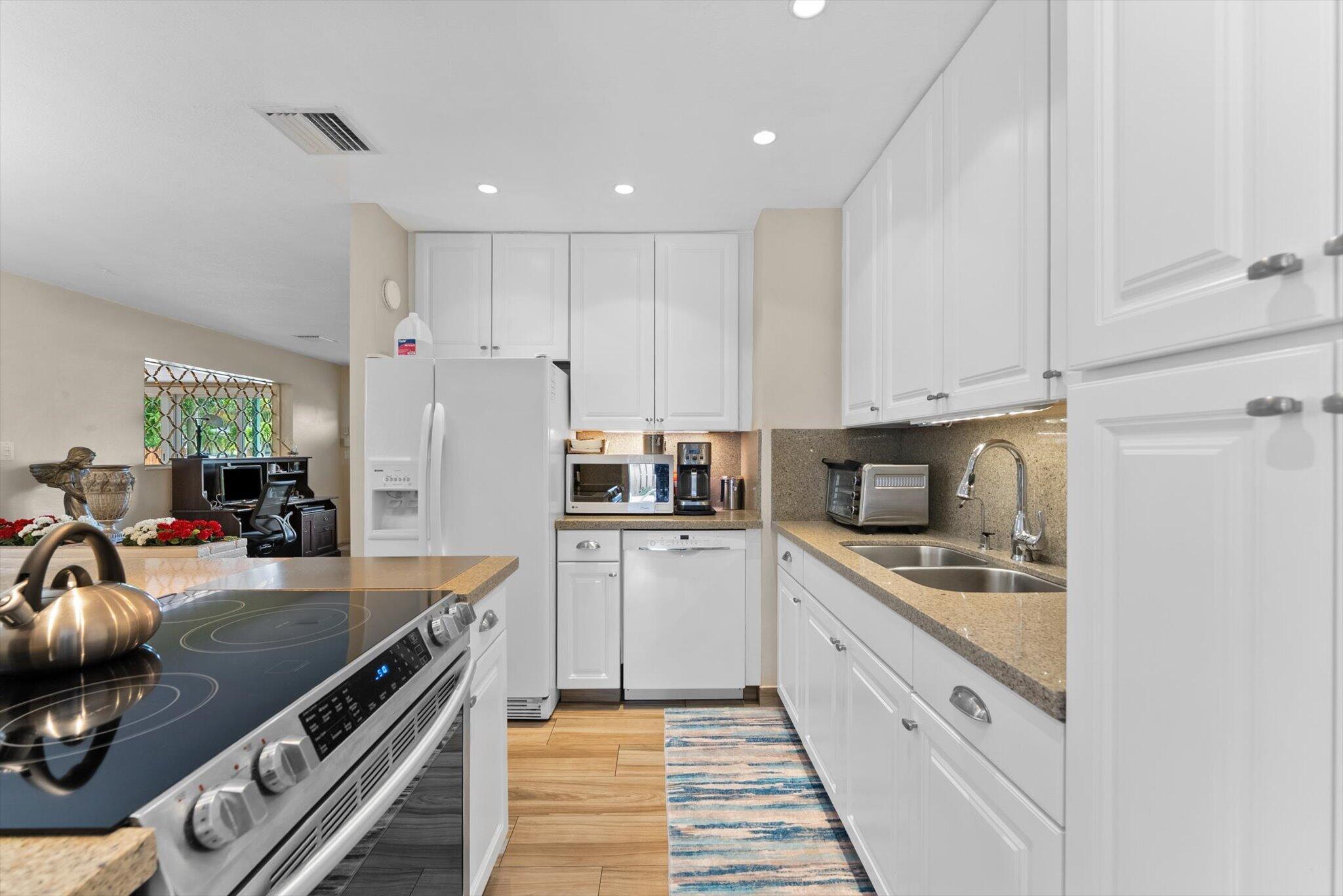 BABCO HEIGHTS - Residential