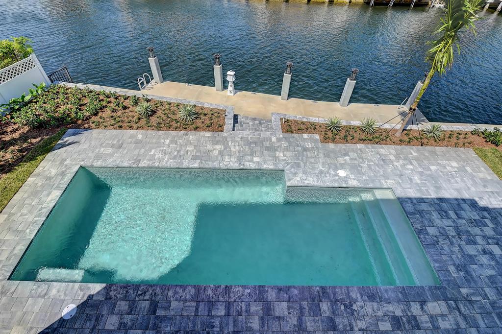 TROPIC ISLE 4TH SEC - Residential