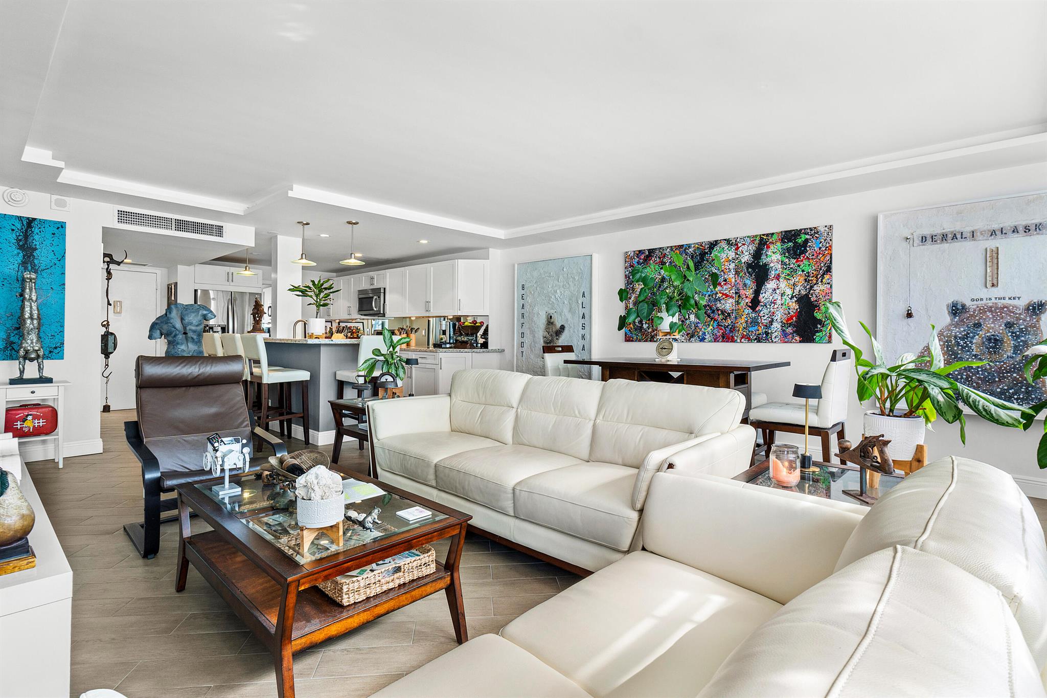 EAST POINT TOWERS CONDO - Residential Lease