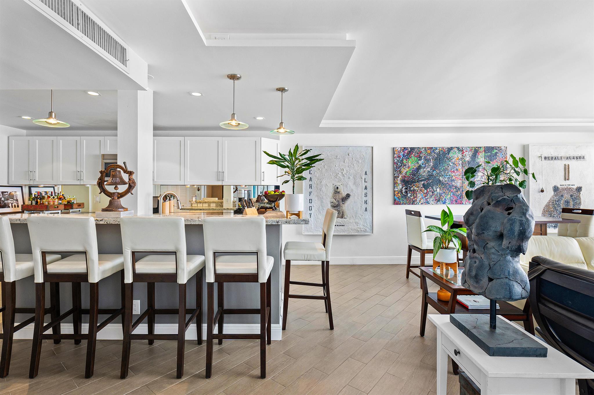 EAST POINT TOWERS CONDO - Residential Lease