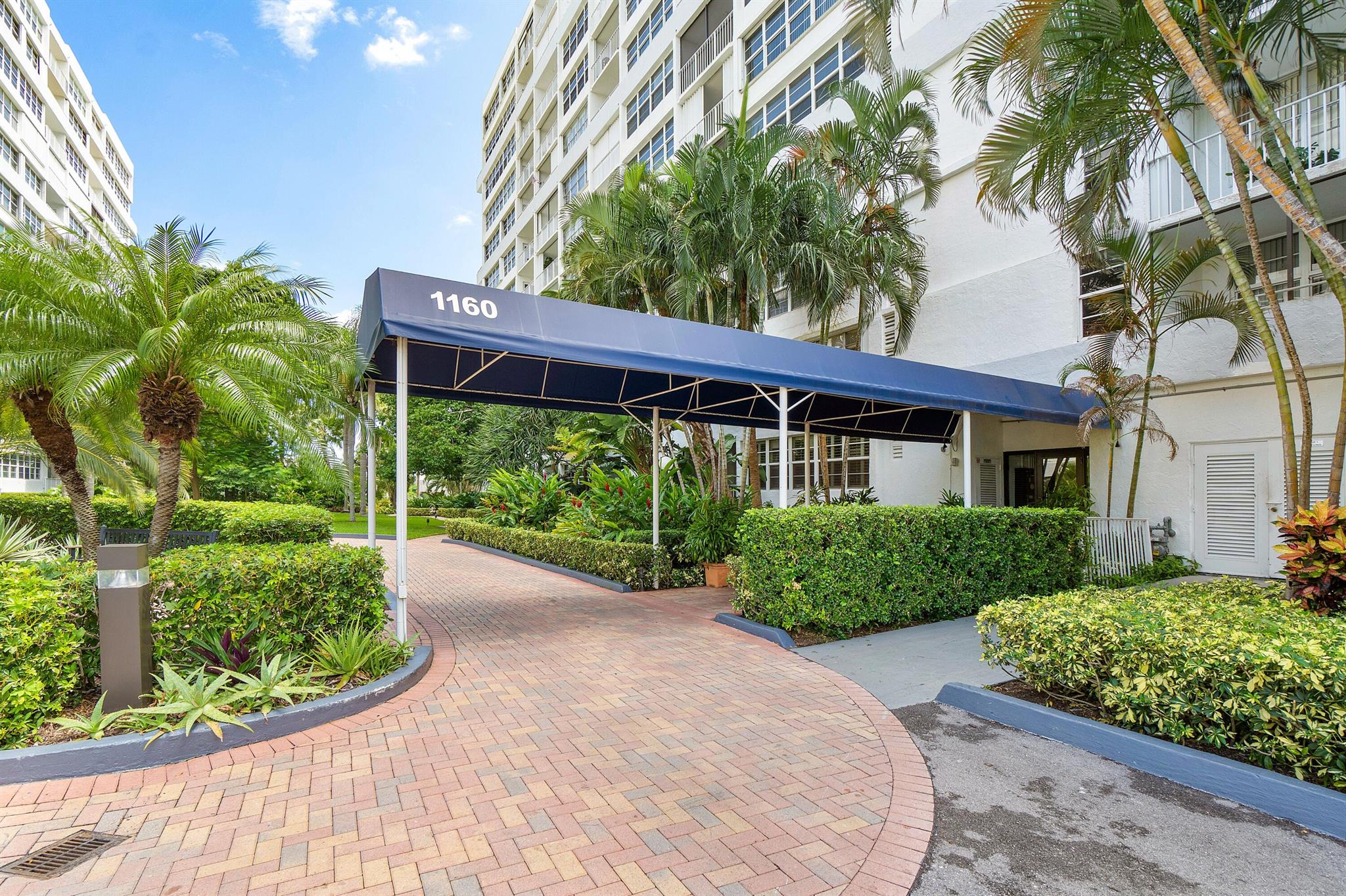 EAST POINT TOWERS CONDO - Residential Lease