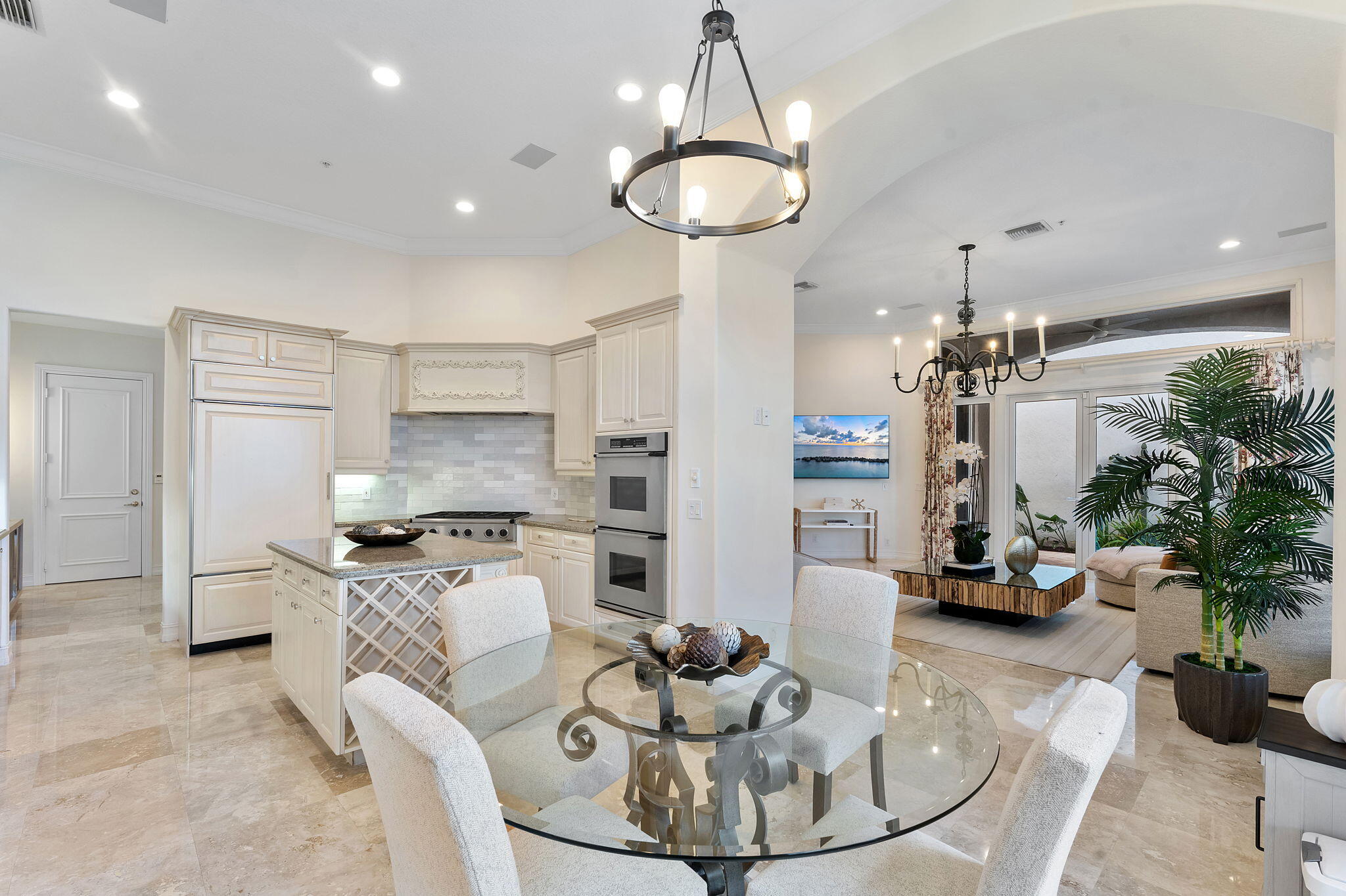 OCEAN GRANDE PLACE - Residential