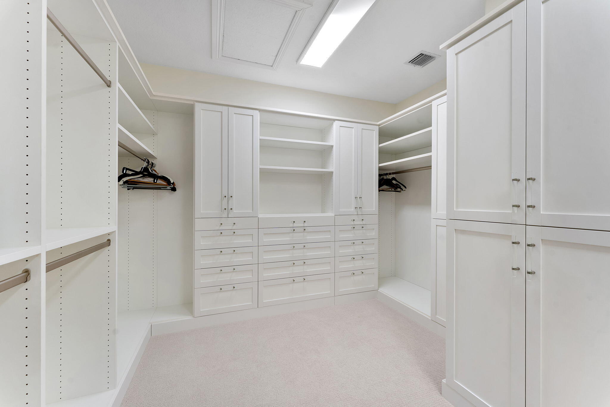 OCEAN GRANDE PLACE - Residential