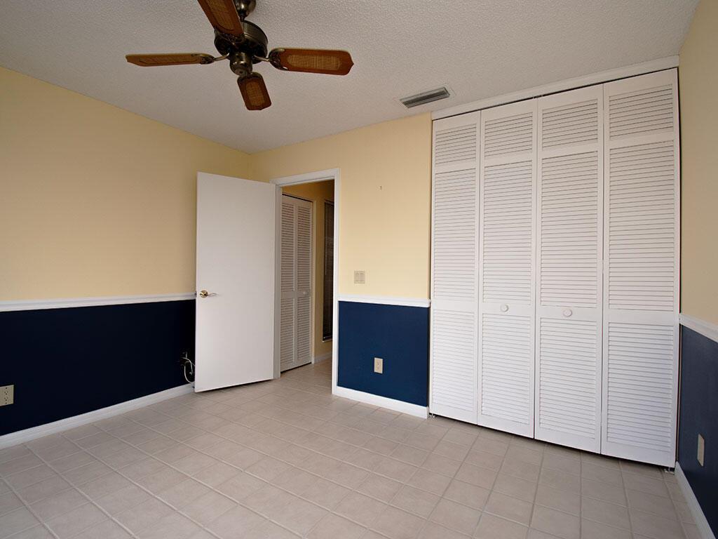 TARPON BAY MOORINGS - Residential