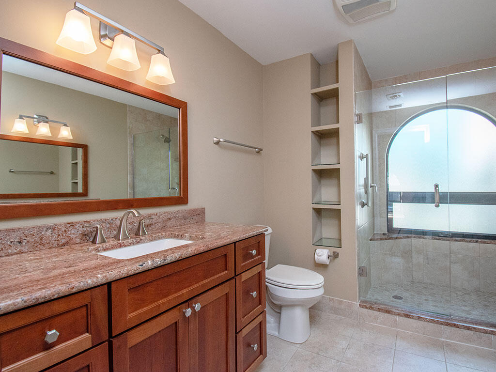 TARPON BAY MOORINGS - Residential