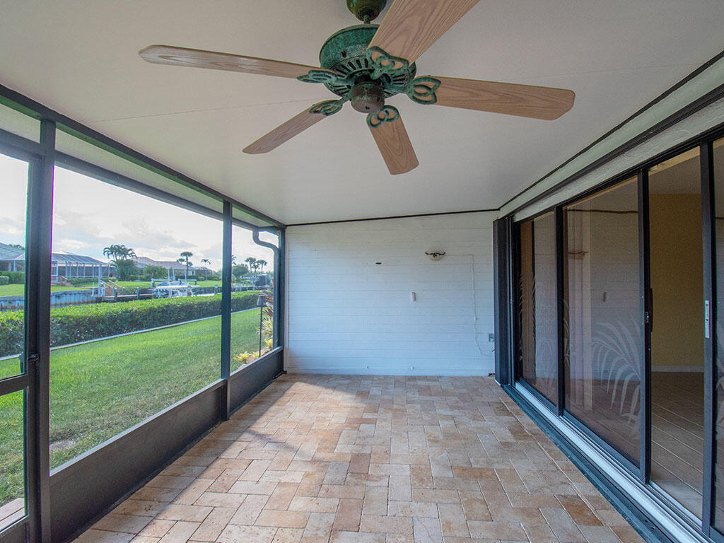 TARPON BAY MOORINGS - Residential