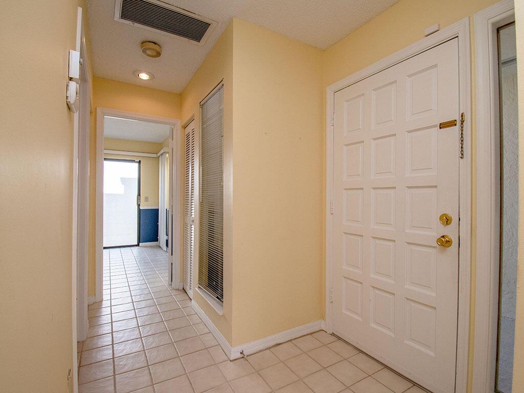 TARPON BAY MOORINGS - Residential