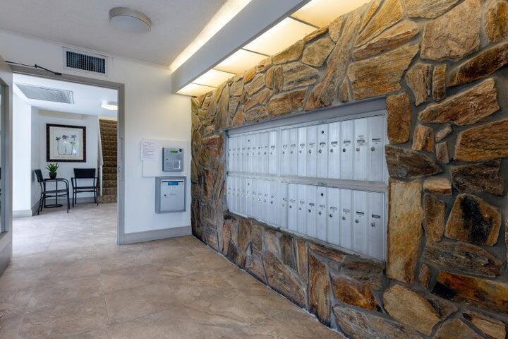 VIKING ARMS CONDO - Residential