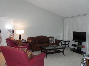 Tennis Lodges - Residential Lease