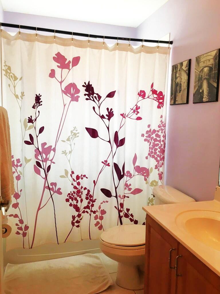 LIBERTY ISLES - Residential Lease