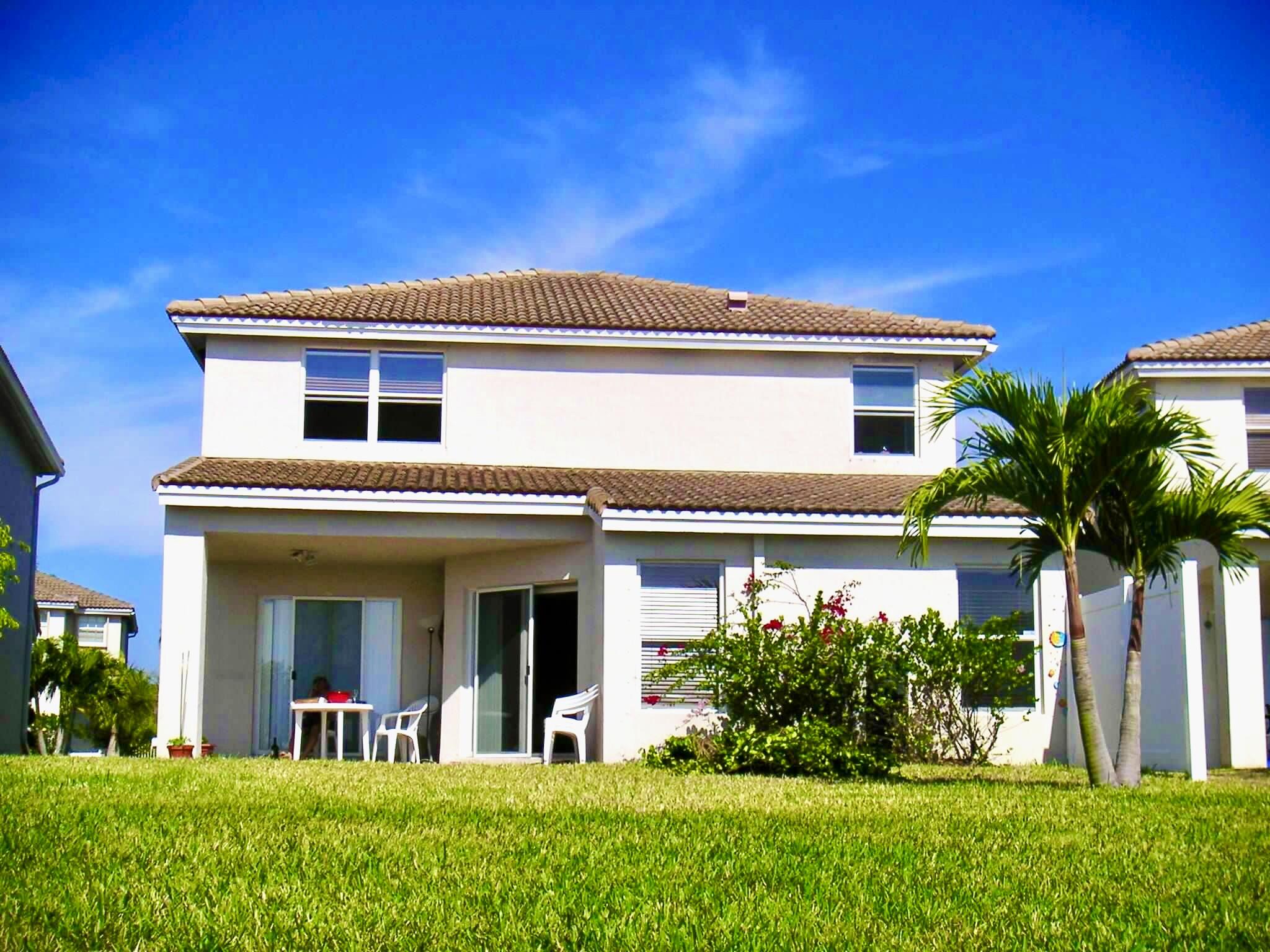 LIBERTY ISLES - Residential Lease