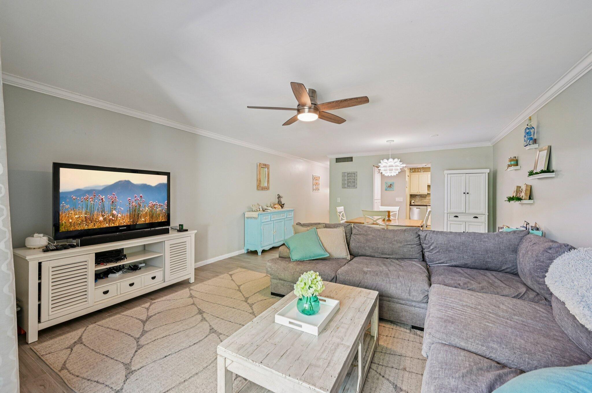ROYALE HARBOUR - Residential