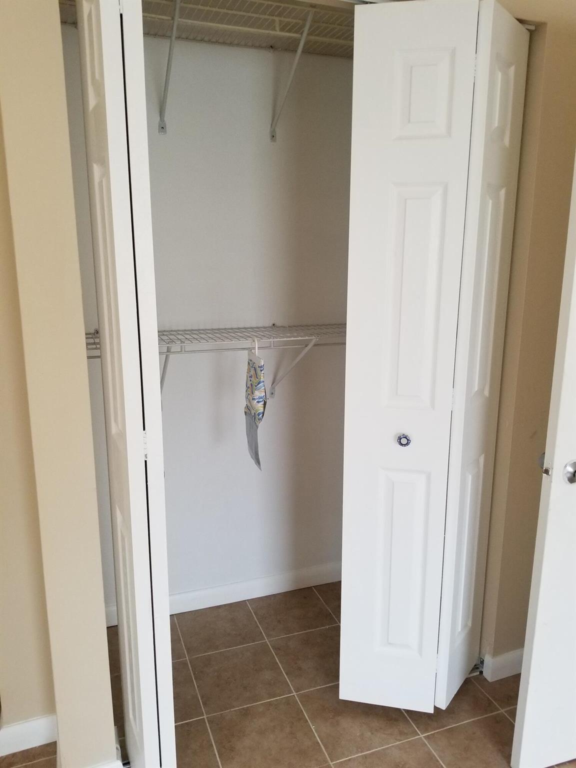 KARLSHOF CONDO - Residential Lease