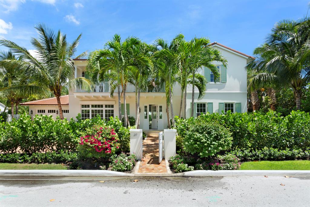 El Encanto - Residential