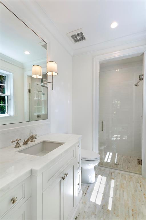 El Encanto - Residential