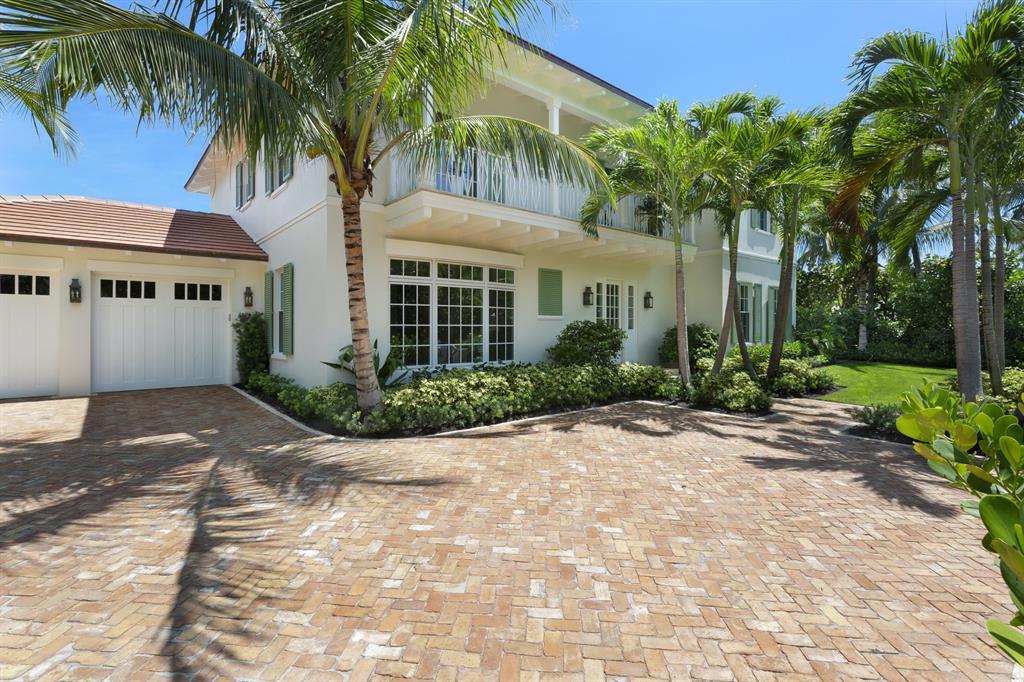 El Encanto - Residential