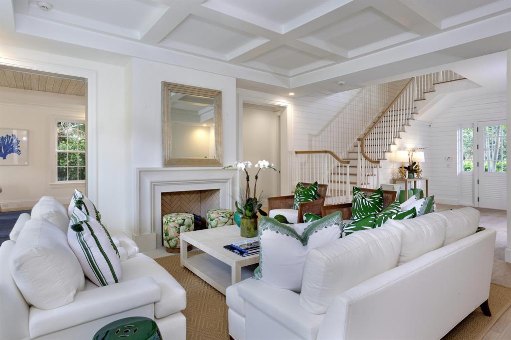 El Encanto - Residential