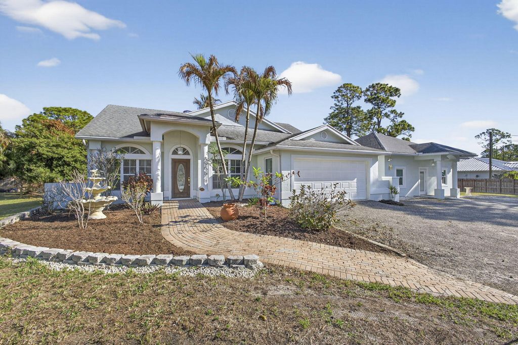 Photo of 15399 N 61st Pl Place N, The Acreage, FL 33470 (MLS # B26006616)