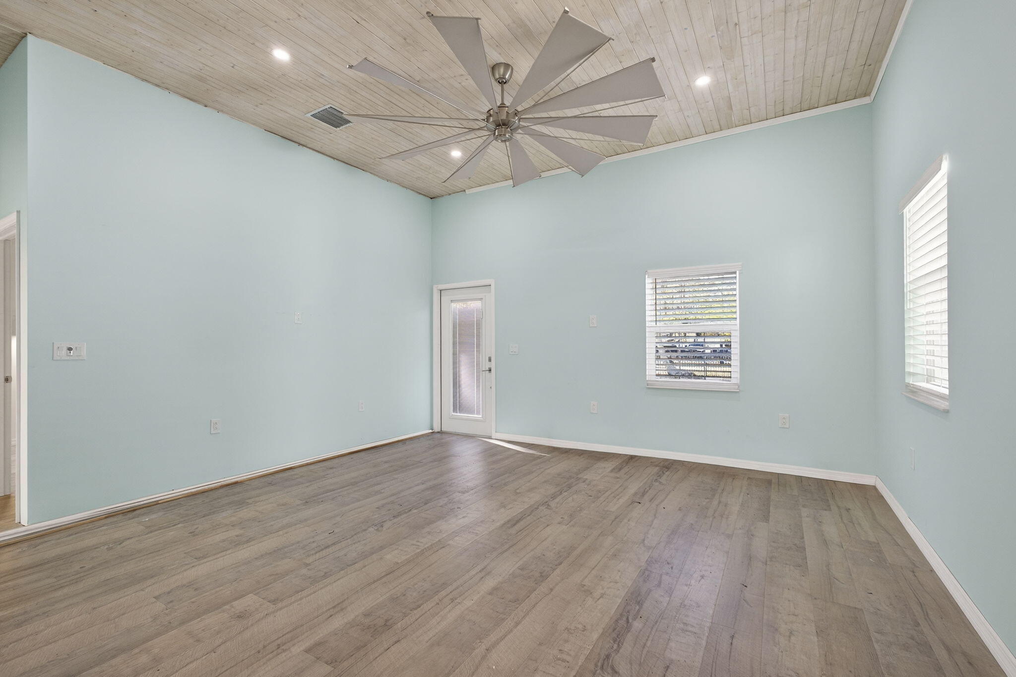 acreage - Residential