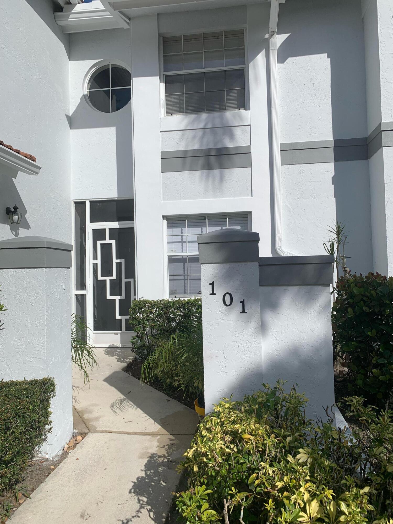 7881 Whispering Palms 101 Drive 101