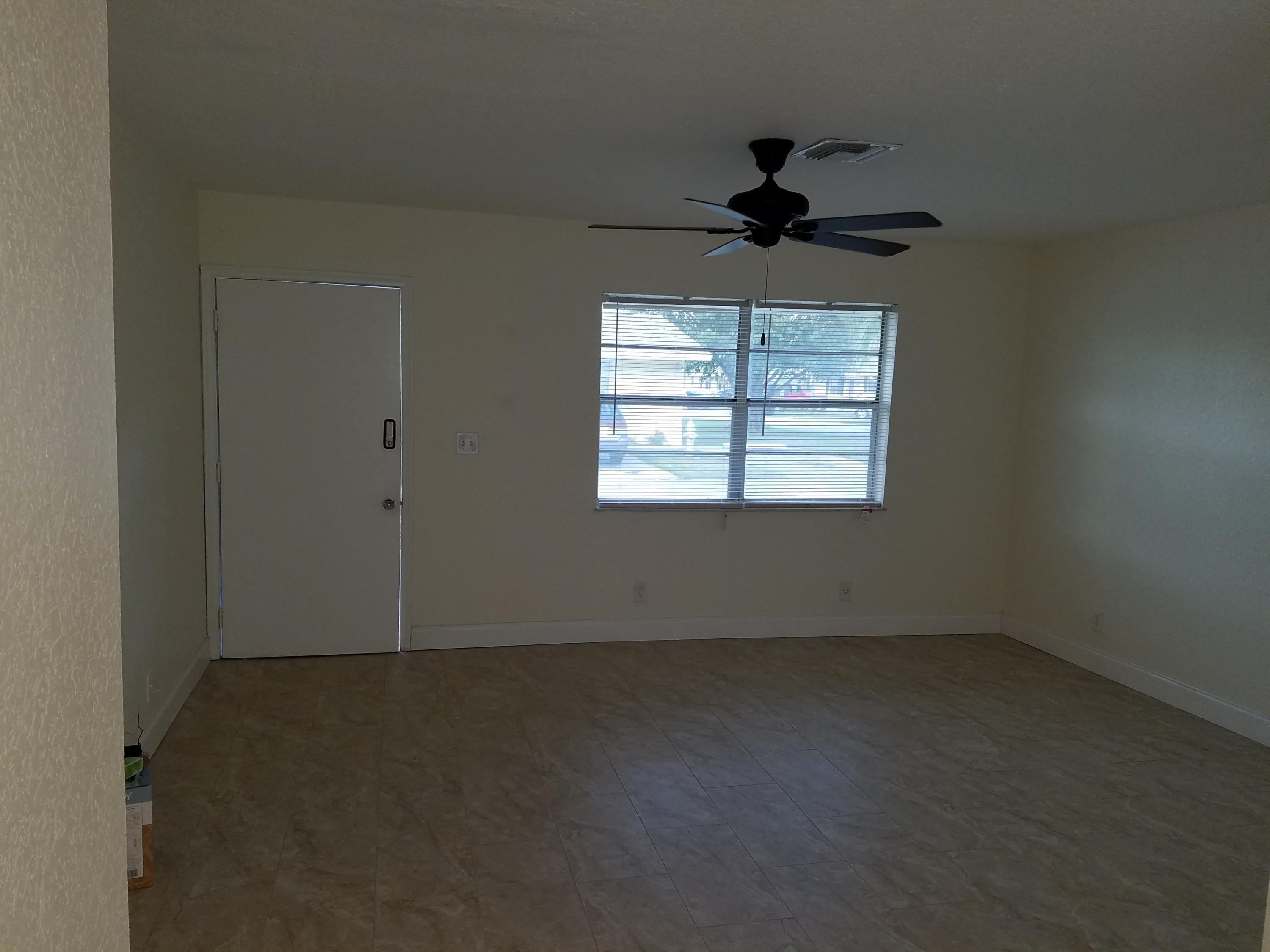 IMPERIAL VILLAS CONDO - Residential