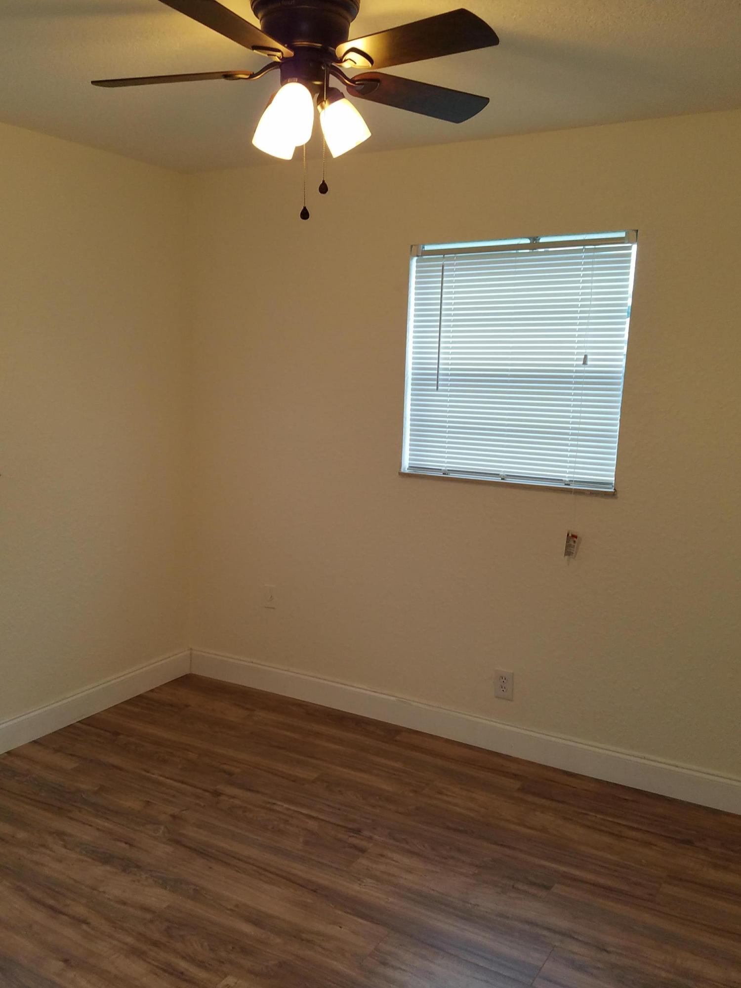 IMPERIAL VILLAS CONDO - Residential