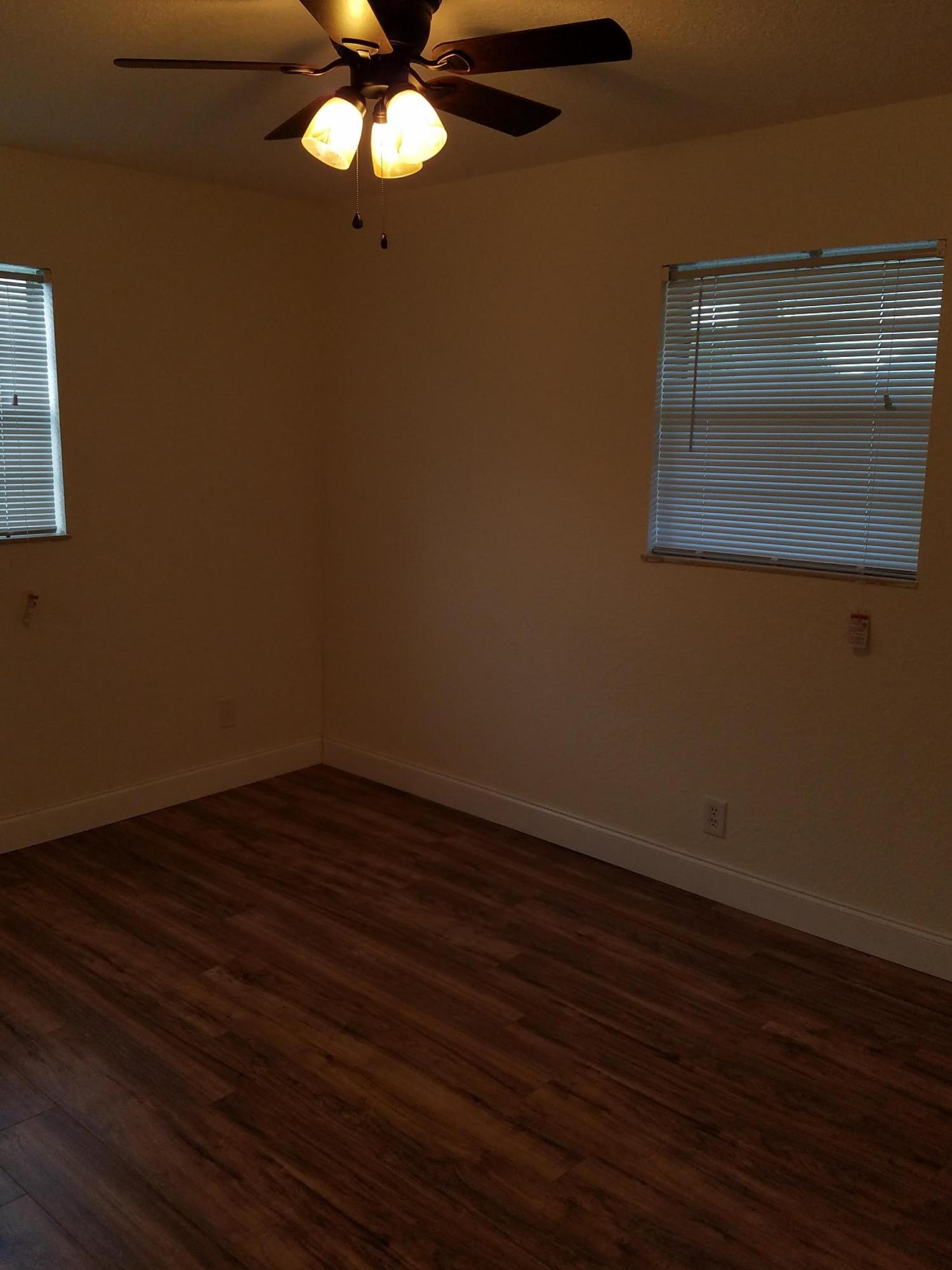 IMPERIAL VILLAS CONDO - Residential