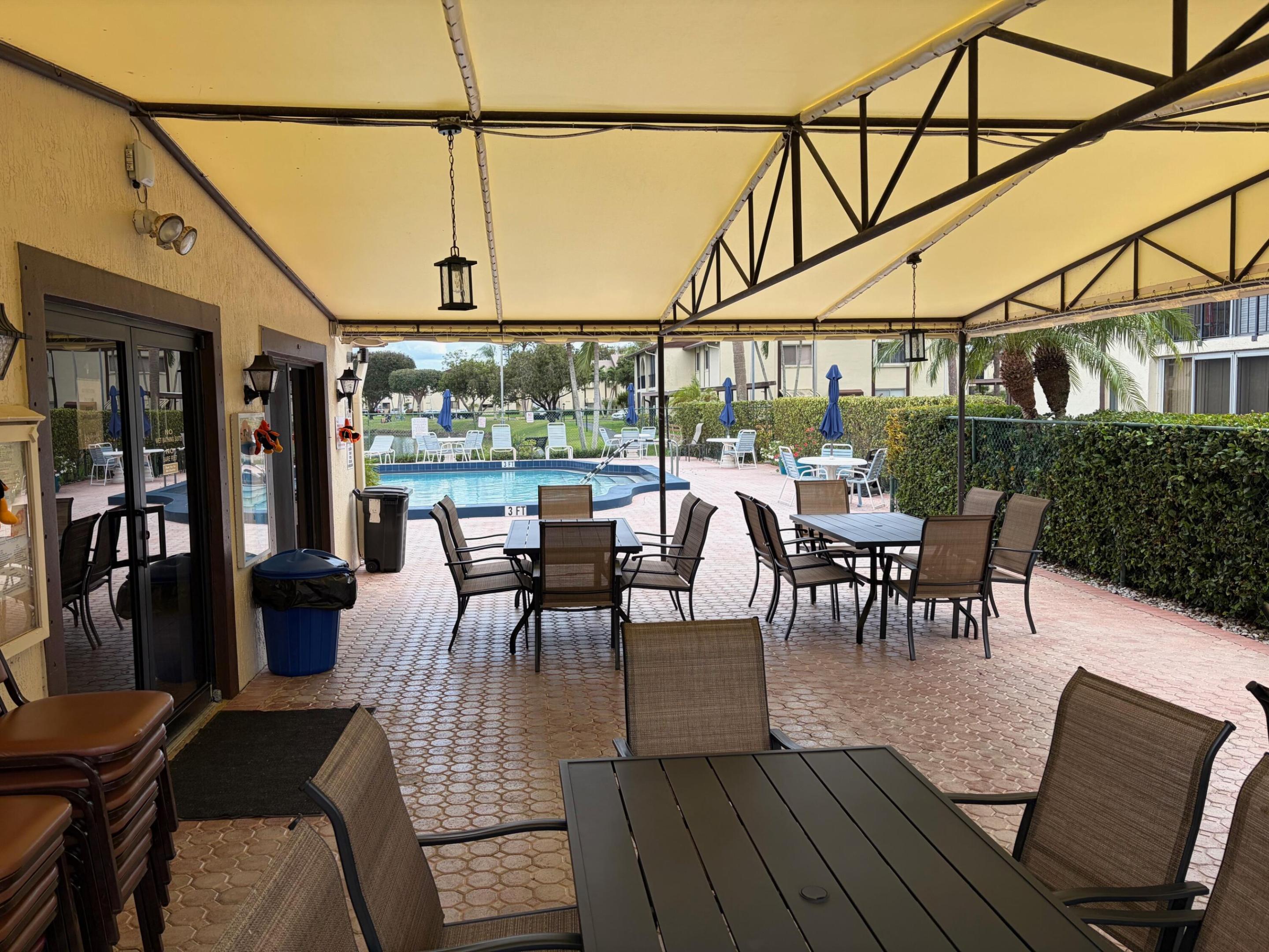 LA PINATA CONDO - Residential