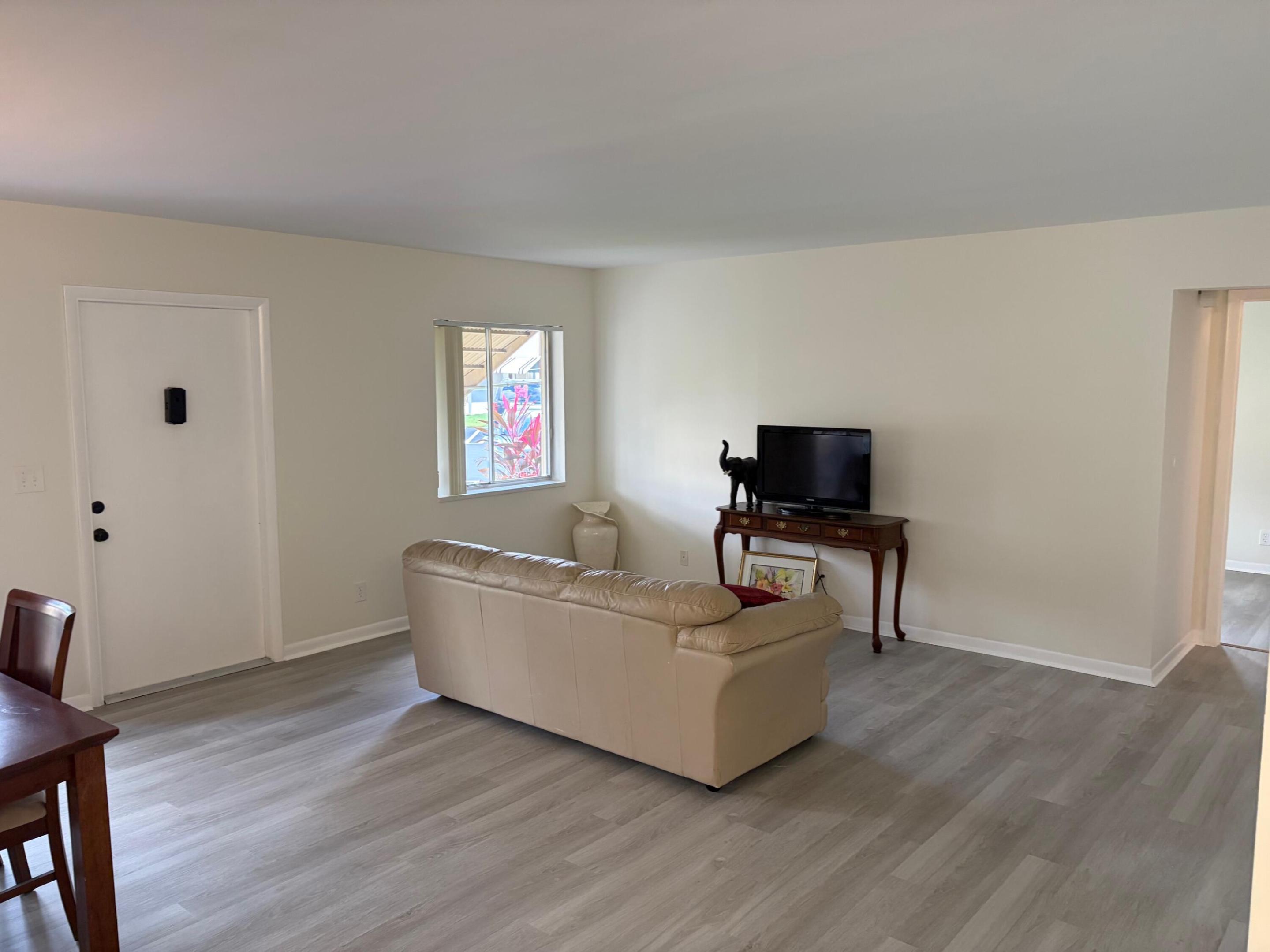 3487 La Palmas Court A-1